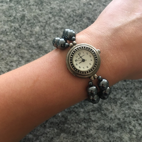 Narmi Gray Faux PearlWatch